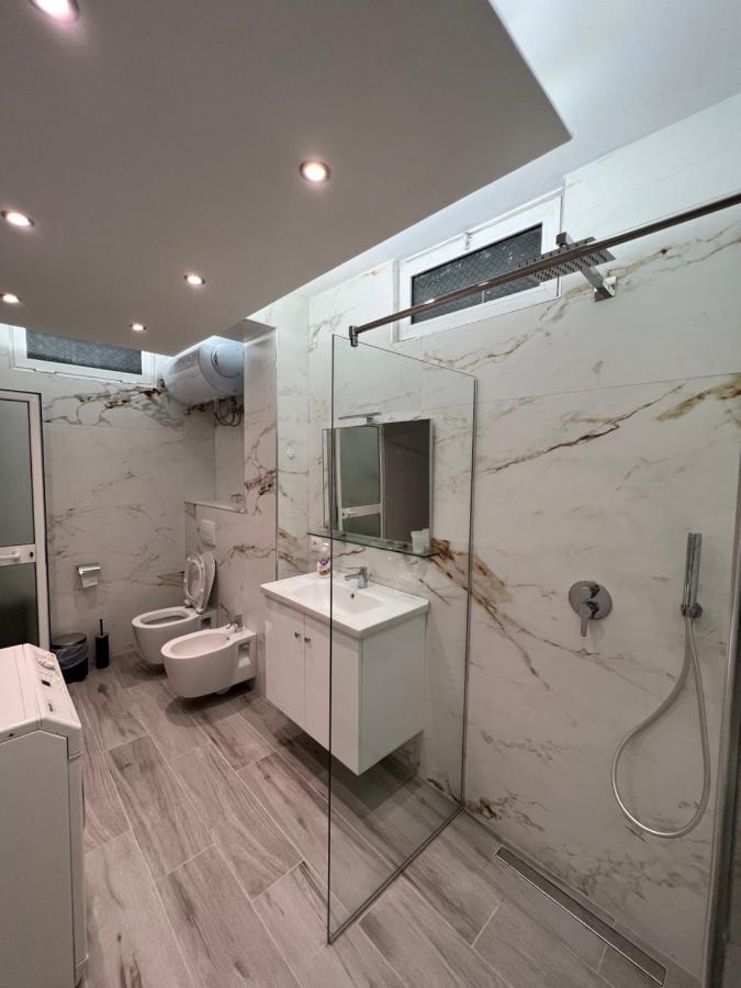 Apartment Tirana On Myslym Shyri Kültér fotó