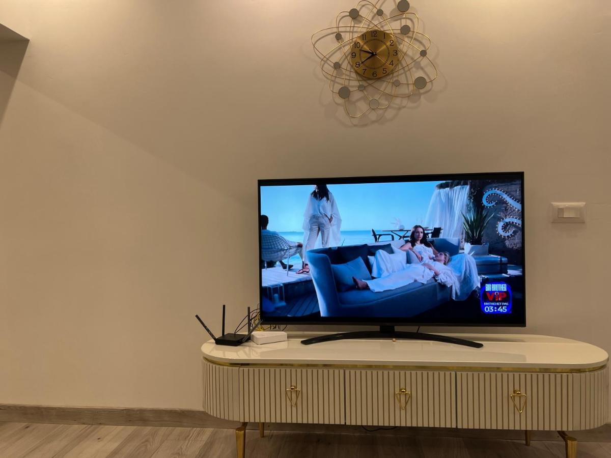 Apartment Tirana On Myslym Shyri Kültér fotó